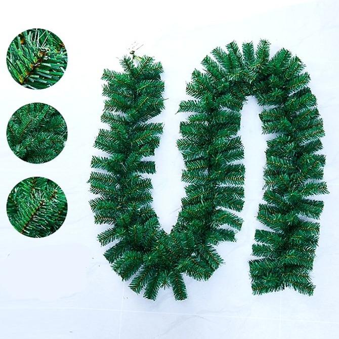 Garland Natal Daun Lilit Kawat Daun Natal Hijau Hiasan Daun Tangga