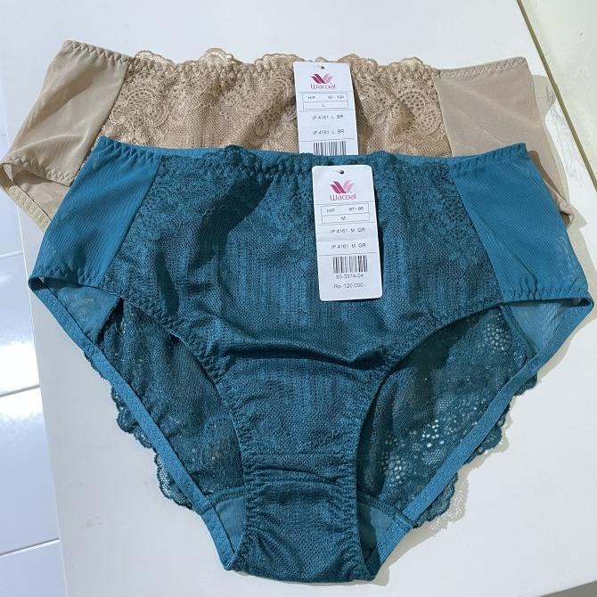Wacoal SUPER SALE Panty Lace Premium Lembut / Celana Dalam