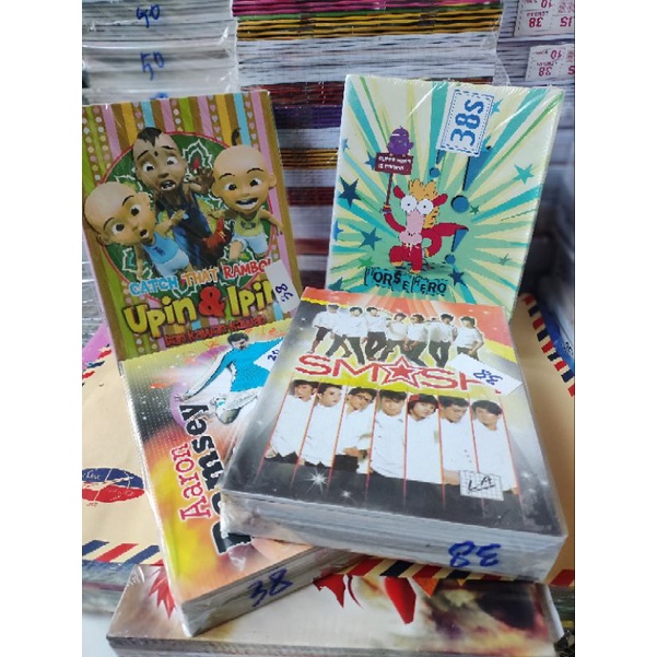 

Buku tulis murah isi 38 lembar MEREK RANDOM (10buku)