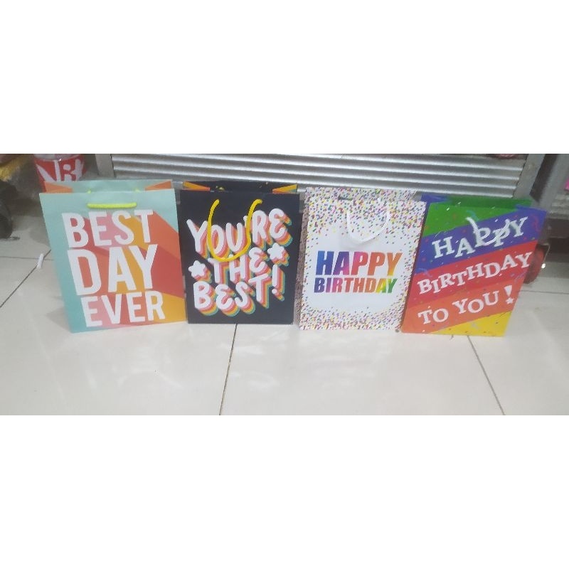 

R Bag Ulang Tahun Bahan Bagus Isi 12 Pcs Terlaris