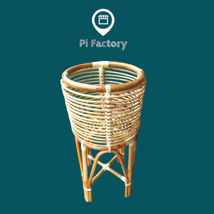 STANDING POT TANAMAN BAHAN ROTAN / KERANJANG POT ROTAN -TINGGI 70 CM