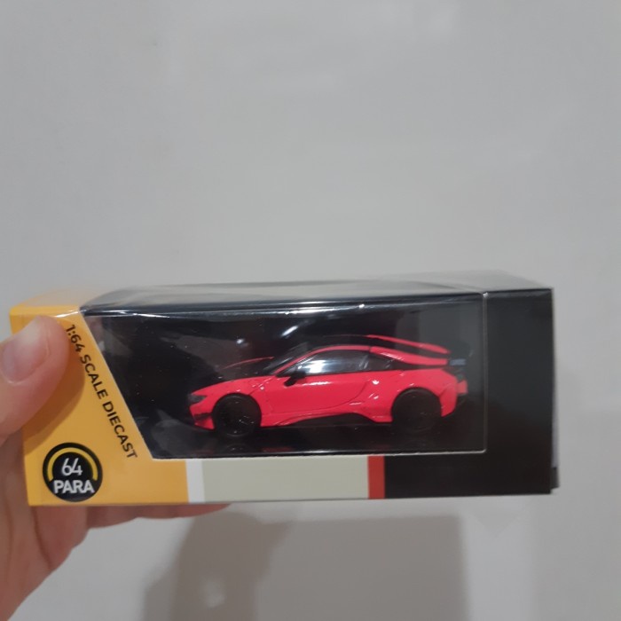 HOT SALE PARA64 BMW I8 LBWK TERLARIS