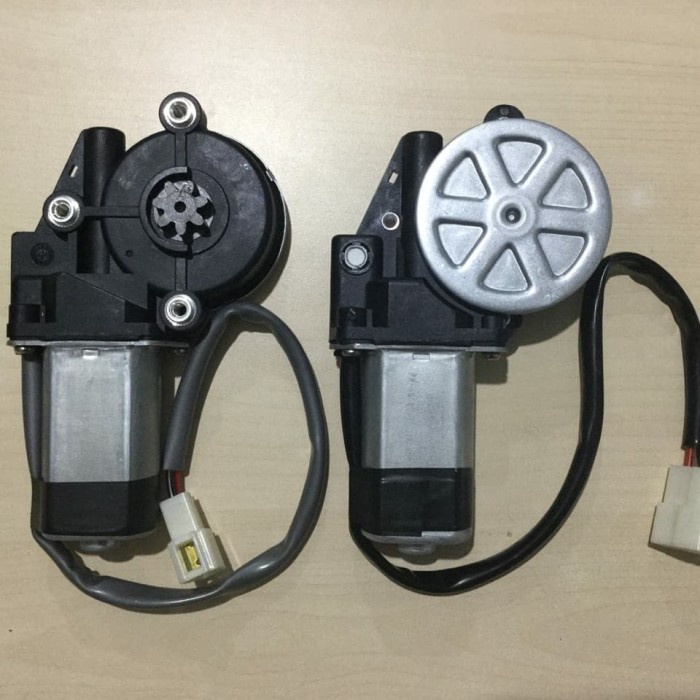 Motor Power Window Panther Kapsul Gigi 7 Lubang Baut 3 - DEPAN KIRI