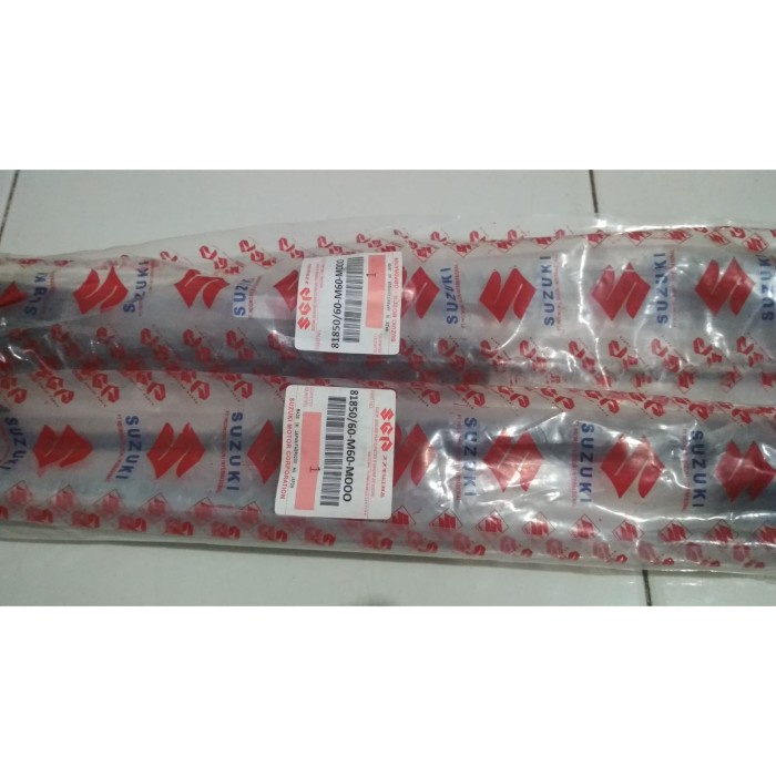 Asli Shock Bagasi Suzuki Ertiga Belakang Shock Bagasi Ertiga Belakang