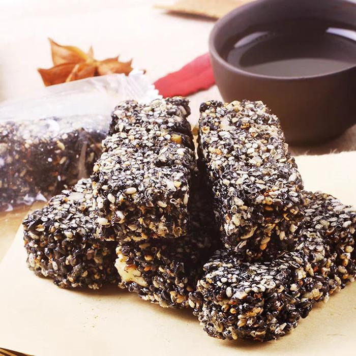 

Lao jie kou kacang black sesame 150g / Best Seller