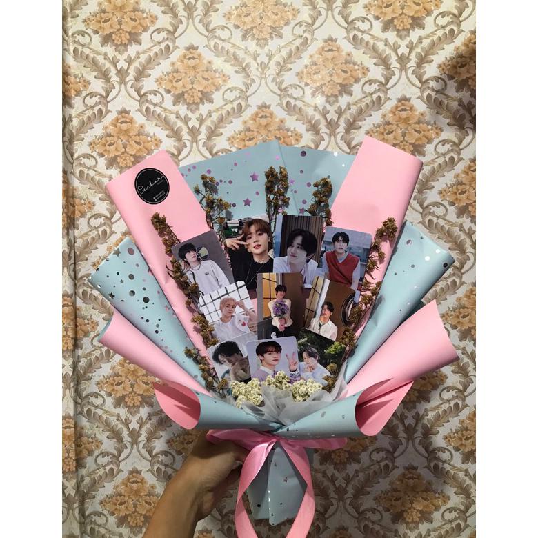 Promo [Po 3 Hari] Buket Photocard (Pc) Idol Kpop Nct Bts Treasure  Custom - Buket Kado Wisuda Ulang 