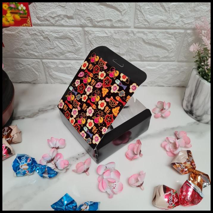

GRATIS ONGKIR KOTAK IMLEK MOTIF BUNGA DESIGN MODERN, KOTAK SOUVENIR, KOTAK SERBAGUNA !!!
