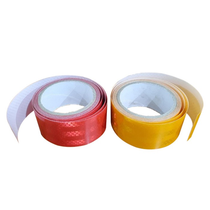 

Stiker Reflektor / Stiker Nyala UJI KIR Bercahaya / Lakban Nyala 5M