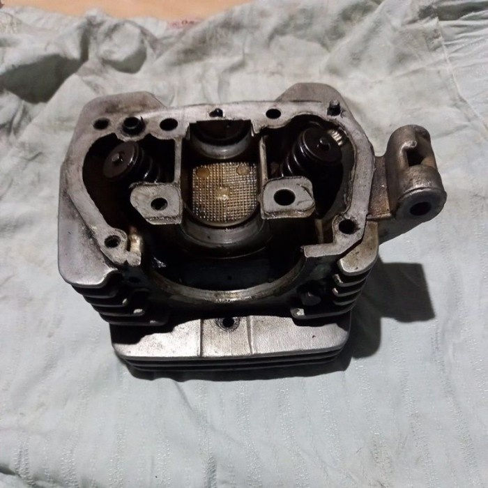 {BEKAS} kop tiger revo original 2nd burkop bawah isi klep saja tanpa capil ori Limited