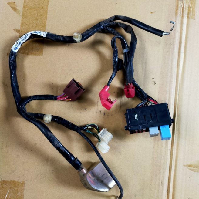 {BEKAS} Kabel aki kabel sikring all new honda beat 2016-2019 Limited