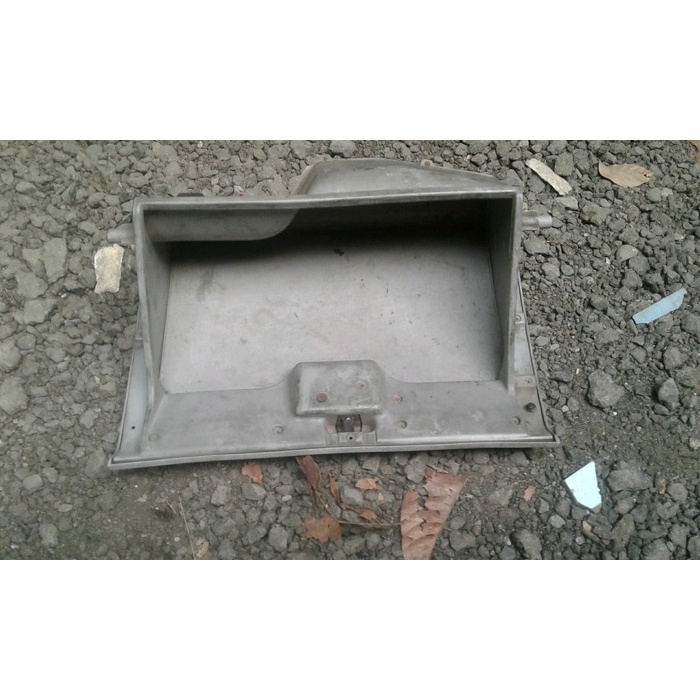 laci glove dashboard toyota corolla gl 84 ninalove2122