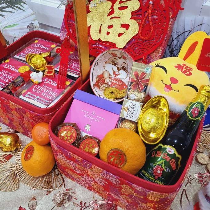 

Terlarisss - Paket Dekorasi Hampers Imlek Parcel Hadiah Kue Kering 024 - Langsung Kirim