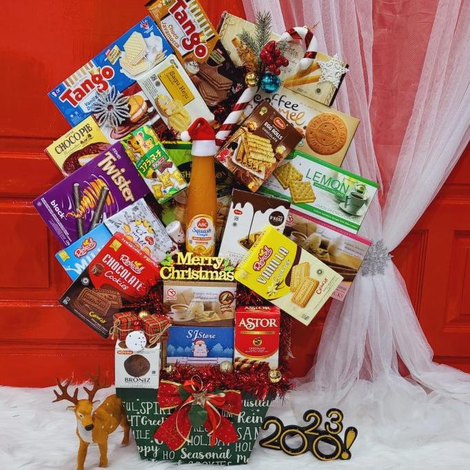 

Terlarisss - Paket Dekorasi Hampers Natal Christmas Parcel Hadiah Kue Kering 445 - Langsung Kirim