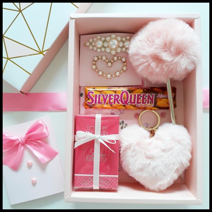 

DISKON PINK GIFTBOX HADIAH ULANG TAHUN PACAR CEWEK / KADO UNIK UNTUK WANITA !!!