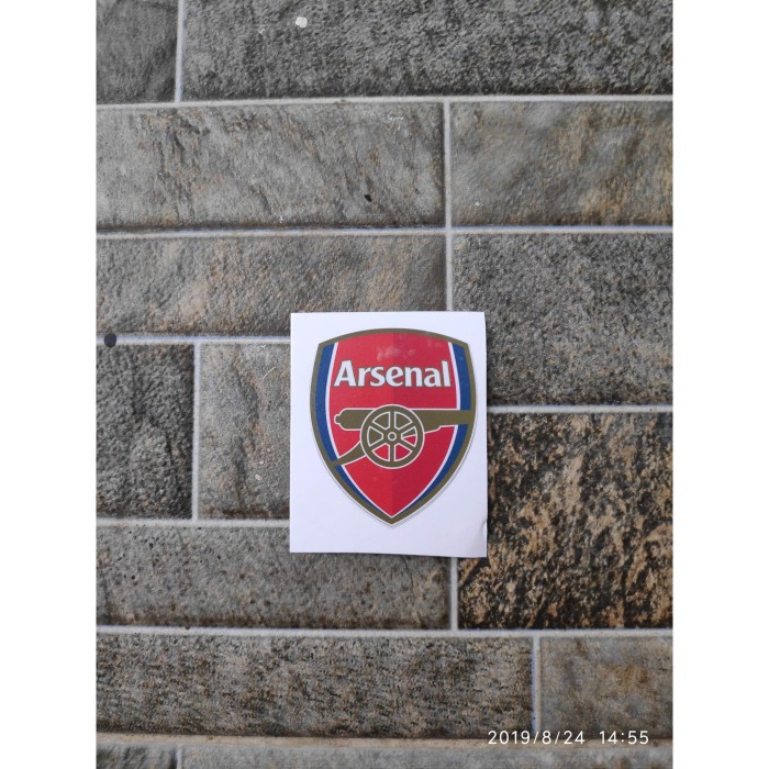 

Terlaris - Stiker Logo Klub Bola Arsenal Sticker Casing HP Motor Helm Laptop Buku