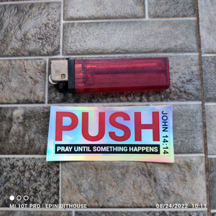 

Terlaris - Stiker PUSH Pray Until Something Happen Hologram Rainbow Motor Helm HP