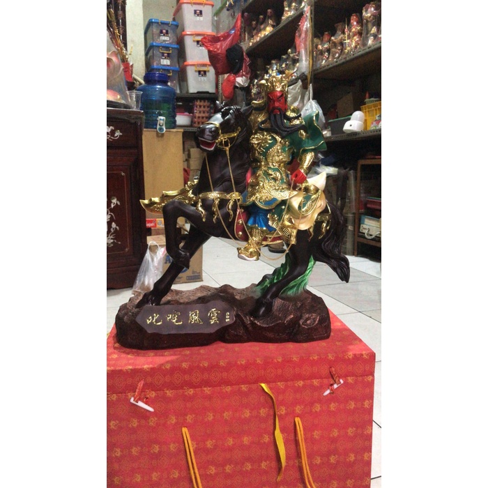 Patung Dewa kwan kong kwankong naik kuda/ guan yu naik kuda 19 inch