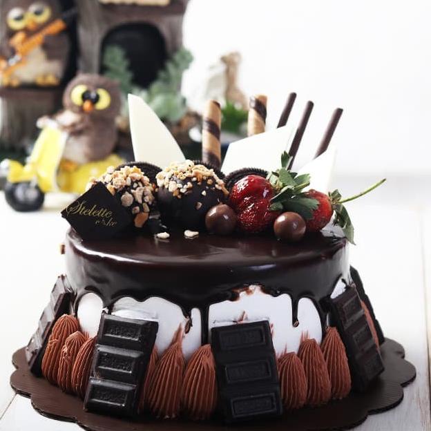 

Terbaru Chocolate Cake / Kue Ulang Tahun / Diameter 16 Cm Murah Dan Enak Original