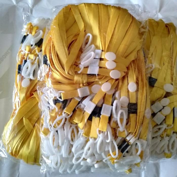 

Tali Id Card 1Cm / Nylon - Polos (Isi 100 Pcs )