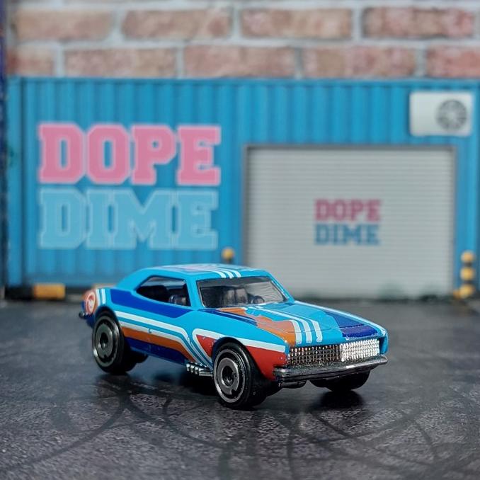 Hot Wheels 67 Camaro Treasure Hunt Loose