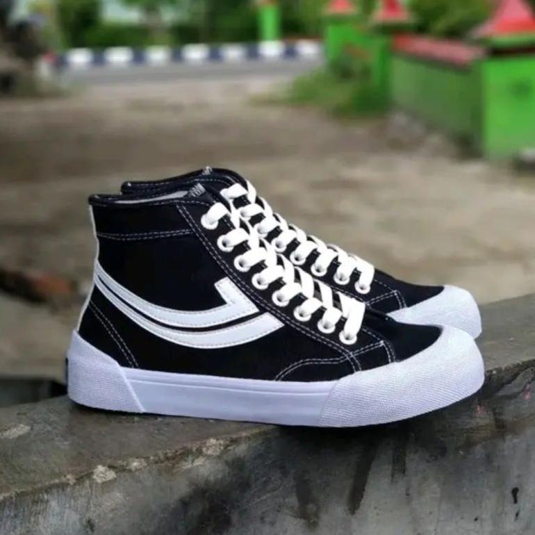 PALING DICARI SEPATU MIRZA / SEPATU PETROBAS / MIRZA PETROBAS PANJANG HITAM / SEPATU SEKOLAH PRODUK 