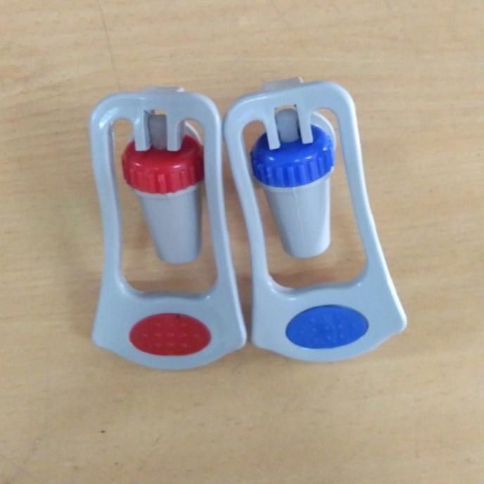 Kran dispenser Uchida / Maspion (sepasang)