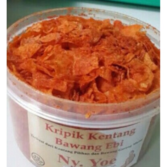 

Keripik - Keripik Kentang Bawang Ebi Ny. Yoe Pedas - Kripik Ebi Nyonya Yoe Spicy