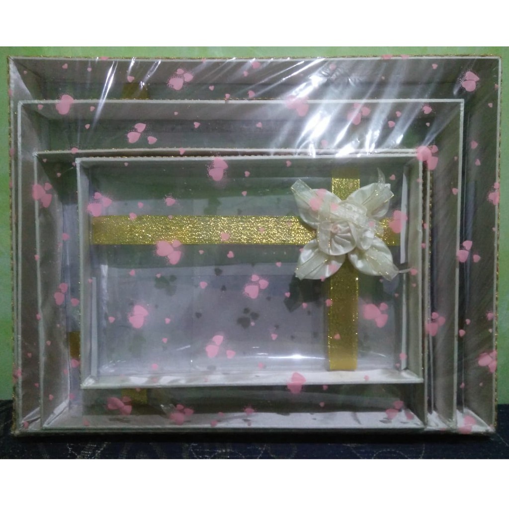 

Box Kotak Hantaran Seserahan Pernikahan Atau Lamaran Full Ka El List Pita 1 Set Isi 4 Kotak