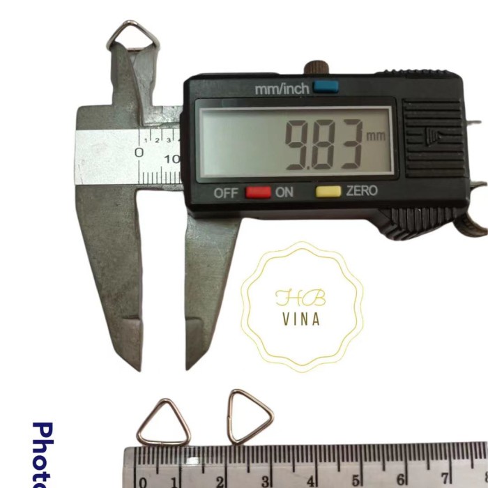 

ring segitiga 10mm / ring segitiga 1cm nikel / 10gross