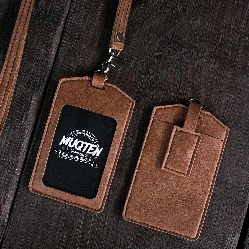 

Name Tag Id Card Holder Kulit Souvenir Holder Kantor Muqten Patuk Multifungsi Di Kait Dan Di Kalung