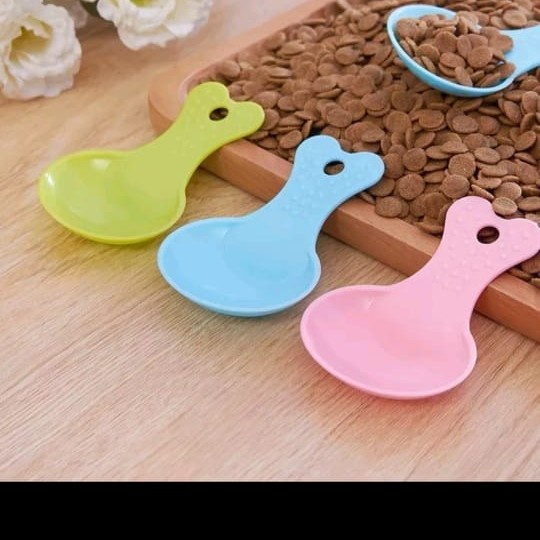 SENDOK TAKAR MAKAN HEWAN