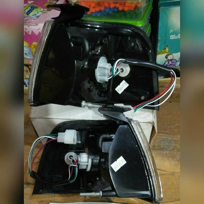 Corner Lamp Lampu Sen Mazda 323 1988 Best