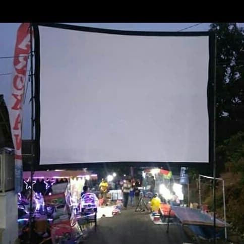 Hawas Layar Screen Proyektor 2X3 Meter Bisa Tembak Depan Maupun Belakang