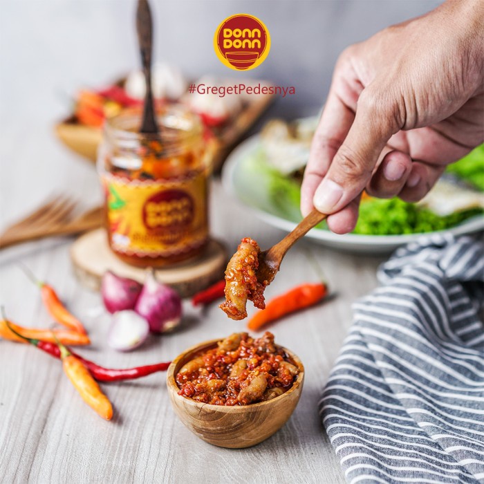 

Sambal Cumi Asin Pedas / Sambel Baby Cumi Asin Pedas Fresh Donndonn