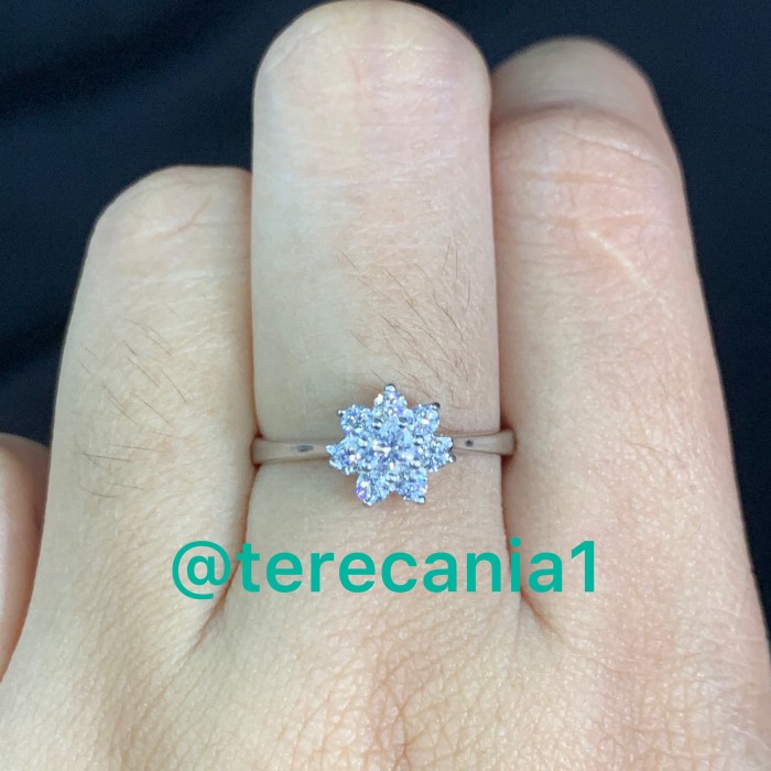 ✨Termurah Cincin Berlian Eropa Barang Luar Emas : 75 Berat Emas : 2.10Gram Be Limited