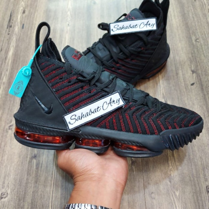 ✨Ori Sepatu Lebron James 16 Black Red Terbaru