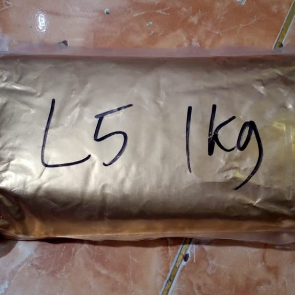 ✨New Ori Bubuk Emas/ Prada Gold L5 Limited