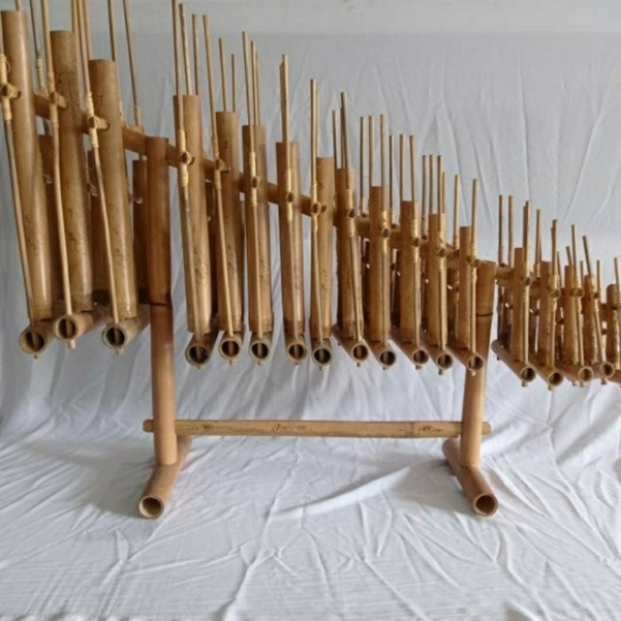 Angklung 18 Nada 2 Oktaf