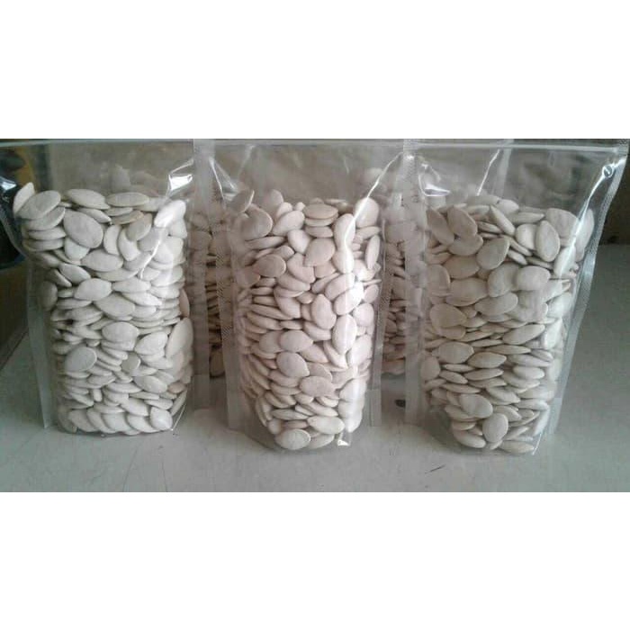 

Kuaci Putih Biji Labu 1 Kg (Asin)