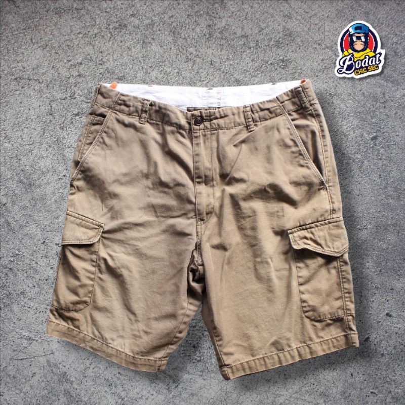 25.Celana Pendek/short Pants Dockers/levis Cargo