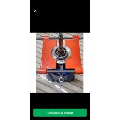 TREKER BERING KRUK AS MEMBUKA BERING/LAHER KRUK AS SEPEDA MOTOR