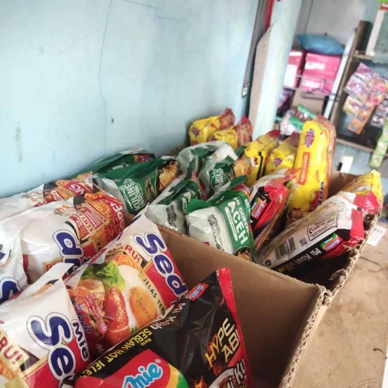 

Mie instant aneka rasa