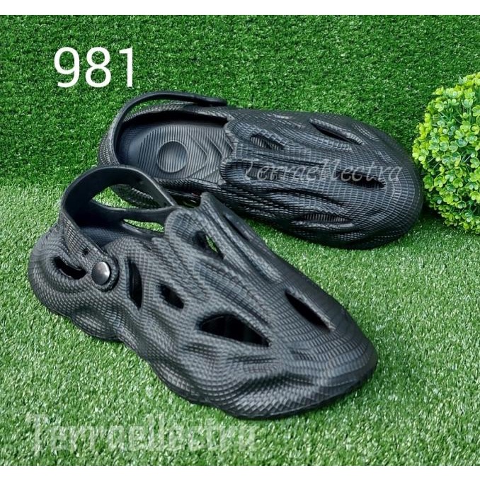 Sepatu Karet Pria, Sandal Clogs Screamer, Sandal Medis Dragon Vhagar