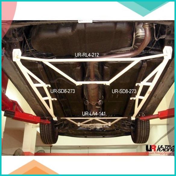 Aksesoris / Front Lower / Stabiliser ULTRA RACING Toyota IST 16novz3 p