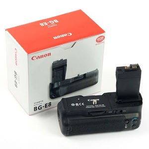 BATTERY BATERAI BATRE GRIP CANON BG-E8 FOR CANON 550D / 600D / 650D