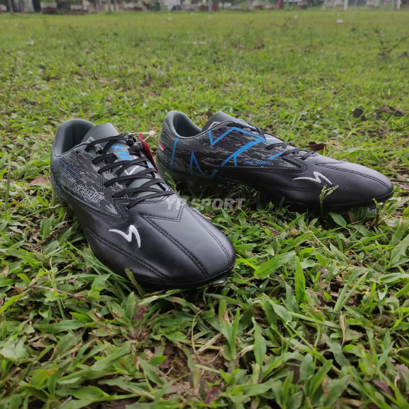 [SPORTY COLLECTION] Sepatu Bola Specs Accelerator Lightspeed 3LX MK Elite Fg Black/ Silver/ Laser