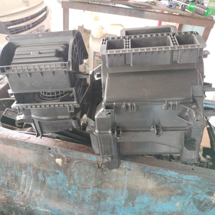 {Second} casing blower calya /sigra Diskon