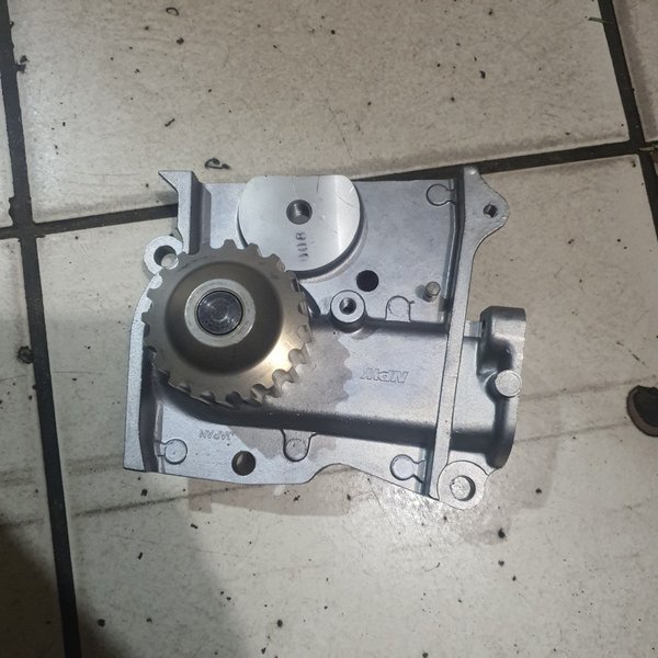 Mazda Capella 626 1985 Water Pump Pompa Air Oem