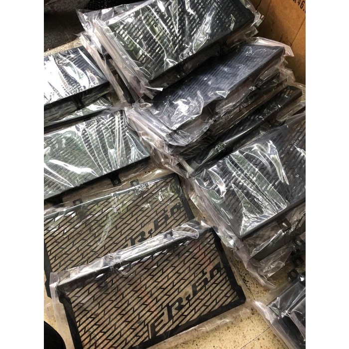 PENUTUP RADIATOR KAWASAKI ER6 COVER RADIATOR ER6