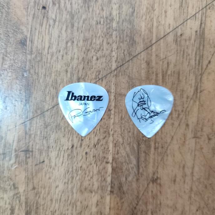 Ibanez Paul Gilbert 1.00Mm Pick Gitar